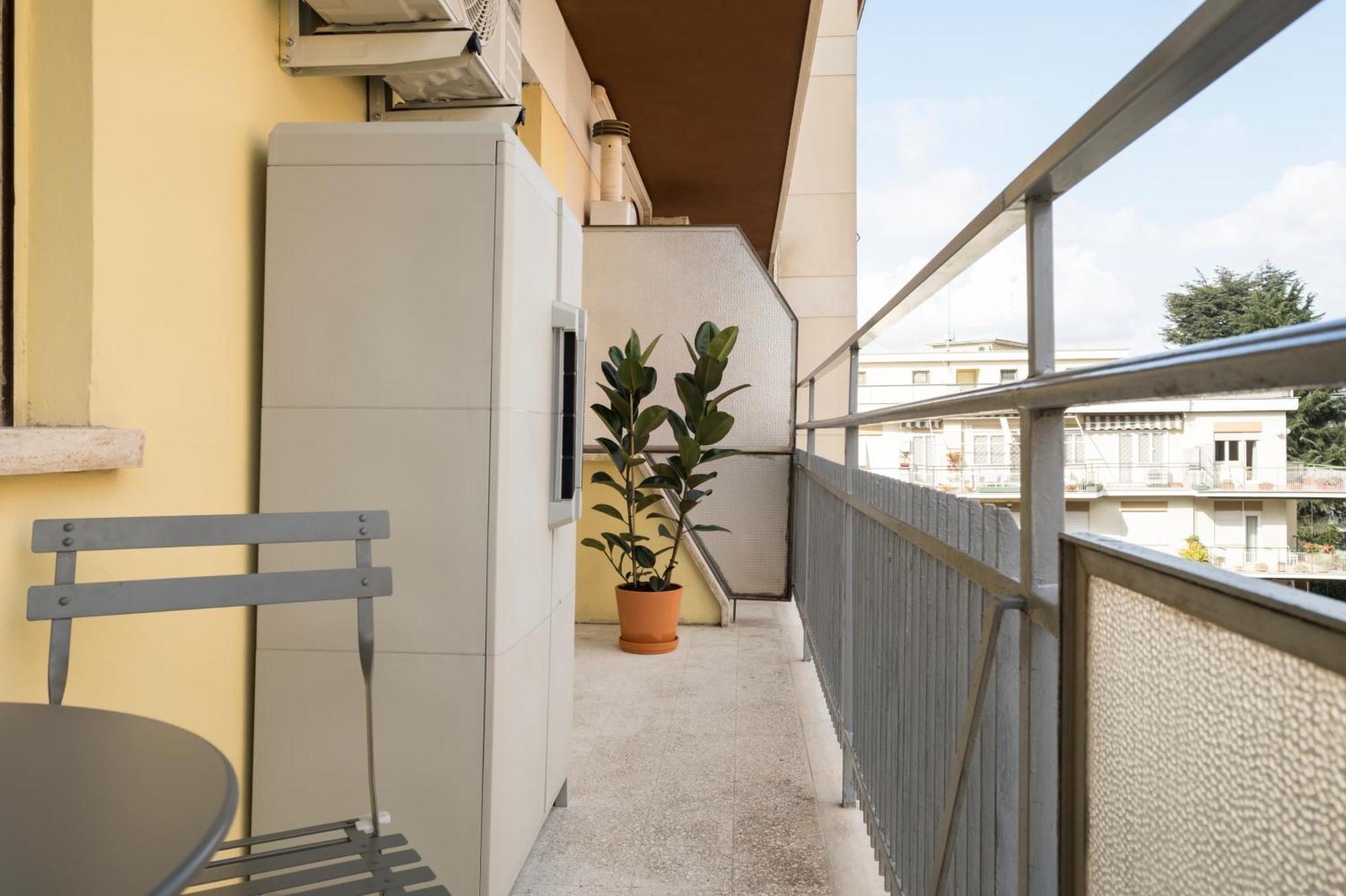 15 Minutes From The Centre Free Wi-fi & Netflix Appartamento *