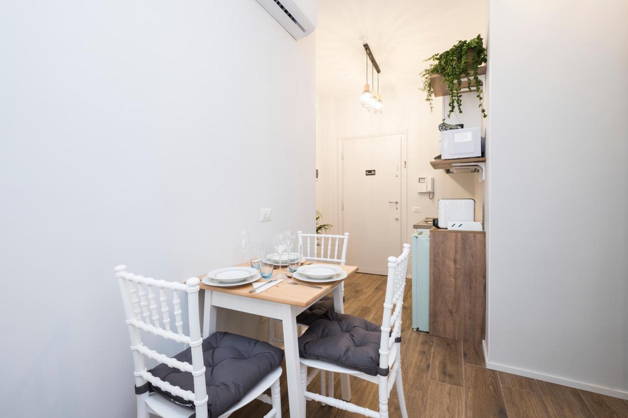 15 Minutes From The Centre Free Wi-fi & Netflix *